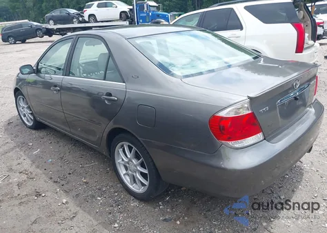 2006 Toyota Camry Le from USA, damaged, VIN JTDBE30KX63041661